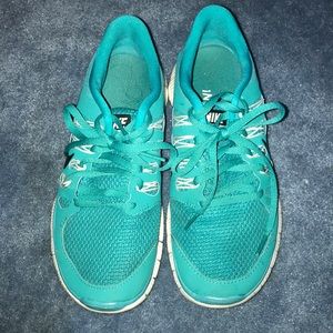 Nike Free run, teal, size 7